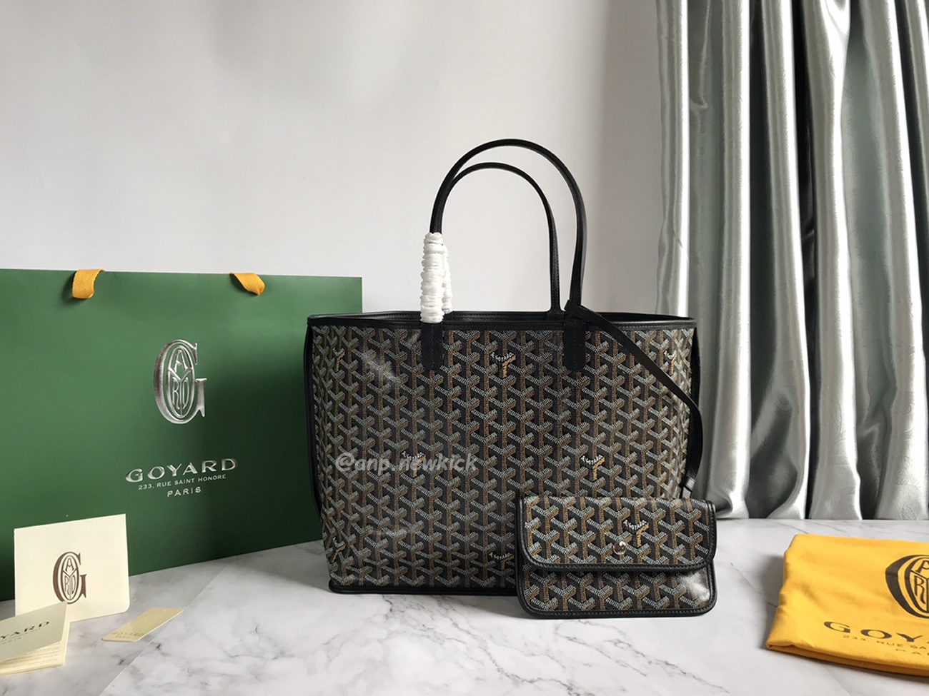 Goyard Anjou Bag (23) - newkick.app